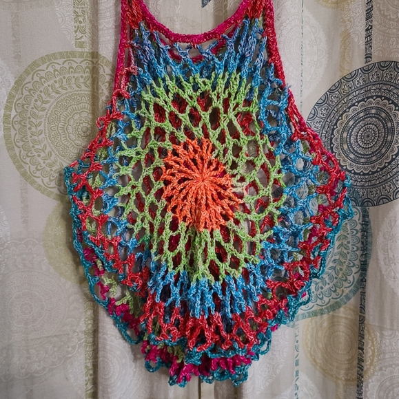 Crochet mandala tank top - Picture 2 of 2